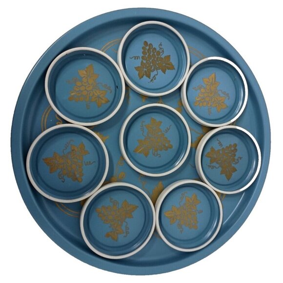 Vintage Blue Metal Grape Design Round Serving Tray And Eight Coasters Set MCM - Picture 1 of 6